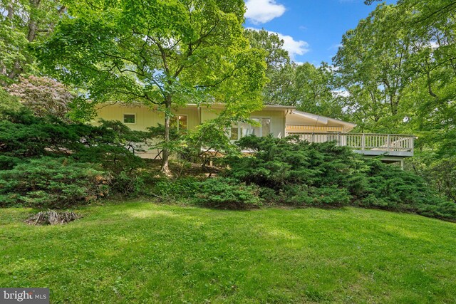 17810 Pond Rd, Ashton, MD 20861 - view of grassy yard