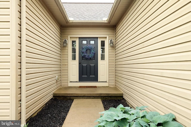 2408 Setter Run Ln, State College, PA 16801 - entrance to property with roof with shingles