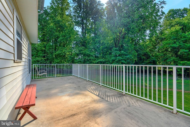 4001 Cedar Mills Rd, Randallstown, MD 21133 - view of patio