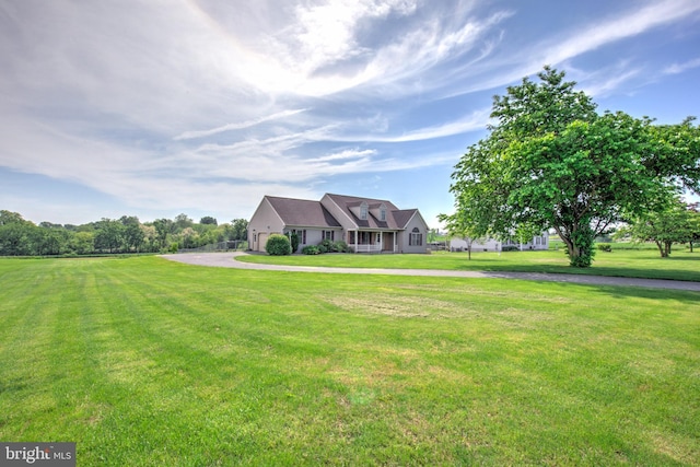 137 S Ronks Rd, Ronks, PA 17572 - view of front of home with a front lawn