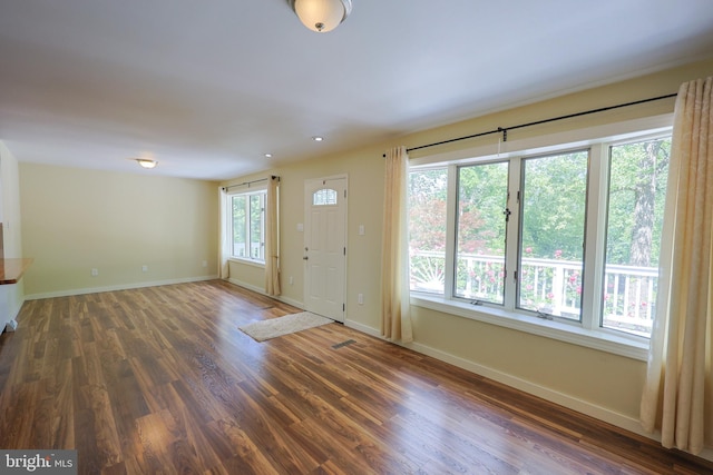 175 Mountain Heights Rd, Front Royal, VA 22630 - foyer with wood finished floors, baseboards, and recessed lighting