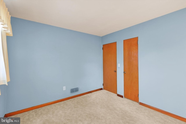 374 E Maple St, Dallastown, PA 17313 - spare room with carpet flooring and baseboards