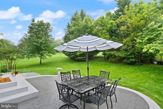 20355 Snowpoint Pl, Ashburn, VA 20147 - view of patio / terrace featuring outdoor dining area