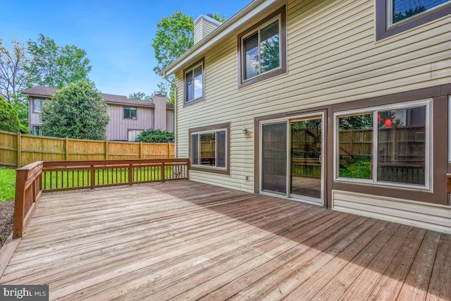deck featuring fence
