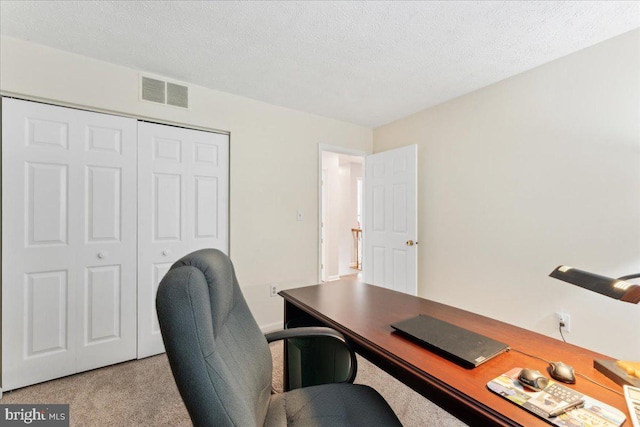 501 Macmillan Ct, Arnold, MD 21012 - home office featuring light colored carpet