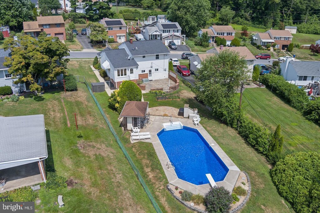 9217 Orbitan Rd, Parkville, MD 21234 - aerial view of residential area with a pool