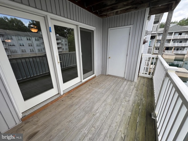 2002 Waters Edge Dr, Newark, DE 19702 - view of wooden deck