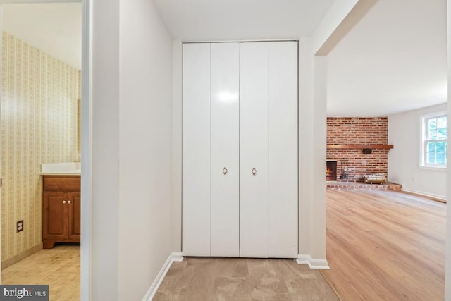 10620 Seneca Ridge Dr, Gaithersburg, MD 20886 - corridor with baseboards and wallpapered walls