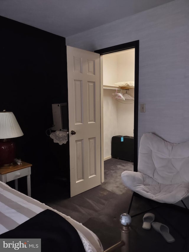 1215 Georgetown Cir, Carlisle, PA 17013 - carpeted bedroom featuring a spacious closet and a closet