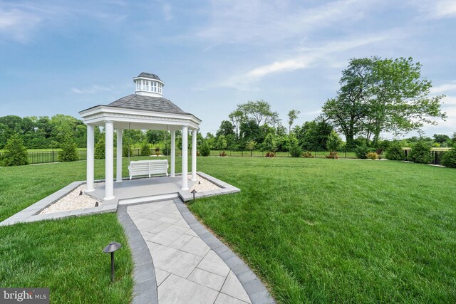355 Dillon Cir, Middletown, DE 19709 - surrounding community featuring a gazebo