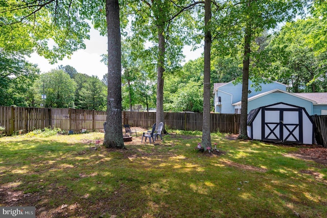 4783 Jaybird Ct, Waldorf, MD 20603 - view of yard with a storage unit and an outdoor structure
