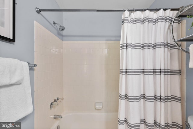 7617 Stony Creek Ln, Ellicott City, MD 21043 - full bath with shower / bath combination with curtain