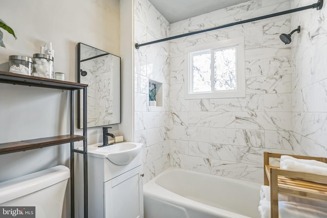 727 Willitts Ave, Audubon, NJ 08106 - bathroom with vanity, toilet, and shower / tub combination
