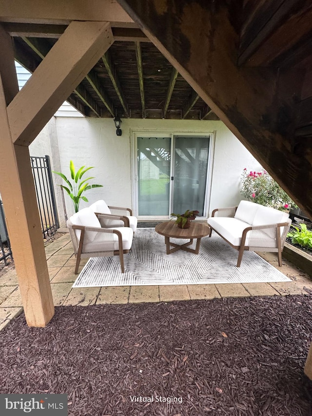 7 E Hart St, Winchester, VA 22601 - view of patio / terrace