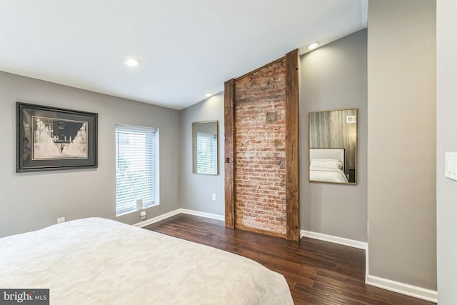 1153 N Hancock St, Philadelphia, PA 19123 - bedroom featuring dark wood-style floors, baseboards, lofted ceiling, and recessed lighting