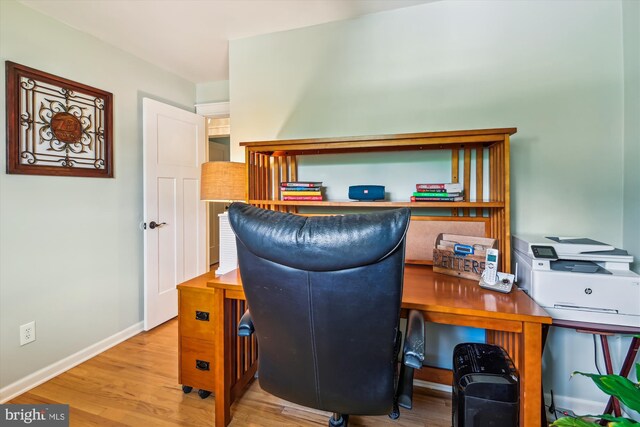7912 Glengary Ct, Glen Burnie, MD 21061 - home office featuring wood finished floors and baseboards