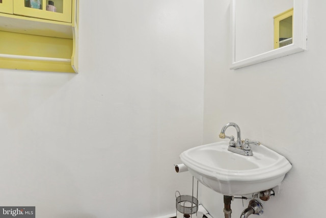 430 W Palmer St, Morrisville, PA 19067 - bathroom featuring a sink