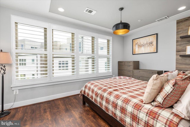101 Dyer Ct, Herndon, VA 20170 - bedroom with baseboards, multiple windows, wood finished floors, and recessed lighting