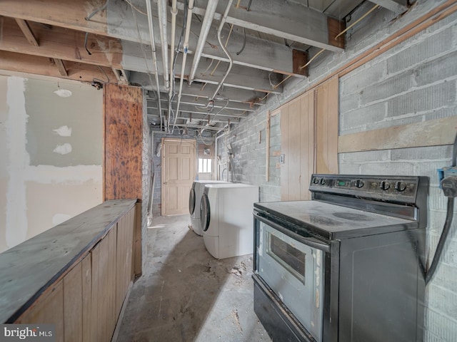 820 Tuckerman St NW, Washington, DC 20011 - basement with washing machine and dryer