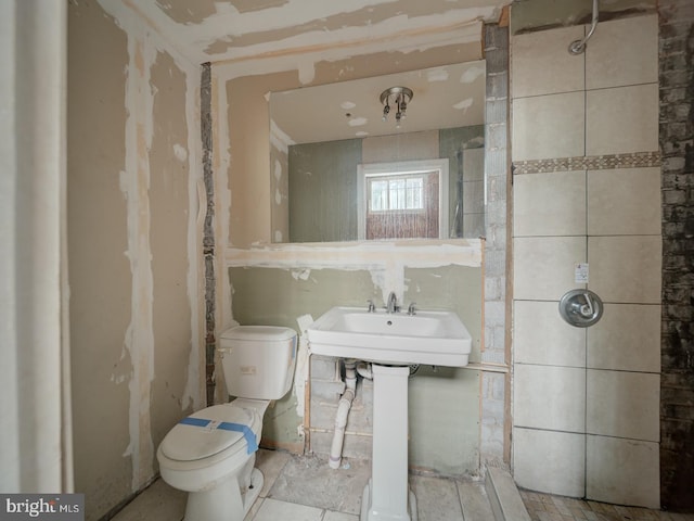 820 Tuckerman St NW, Washington, DC 20011 - bathroom with toilet