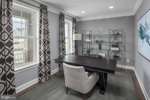 office area featuring crown molding, wood finished floors, baseboards, and recessed lighting