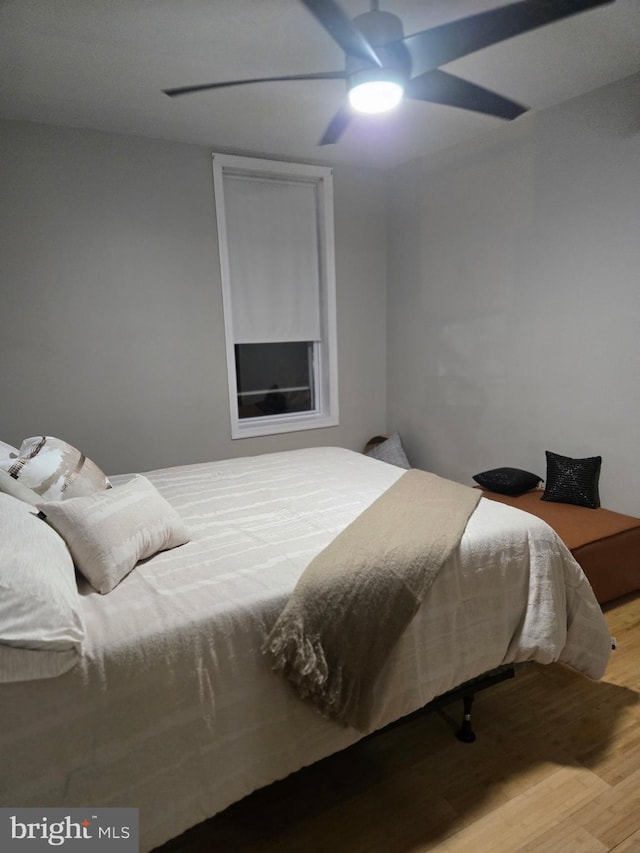 5519 Minnoka Ave, Baltimore, MD 21215 - bedroom featuring wood finished floors and a ceiling fan