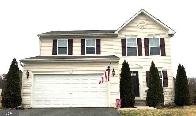 120 Cool Springs Road, North East, MD 21901 - traditional-style house featuring an attached garage and driveway