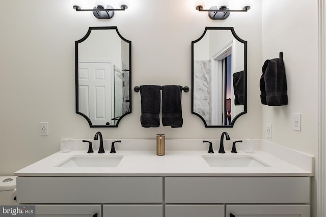 110 Commodore Ct, Philadelphia, PA 19146 - full bath featuring double vanity