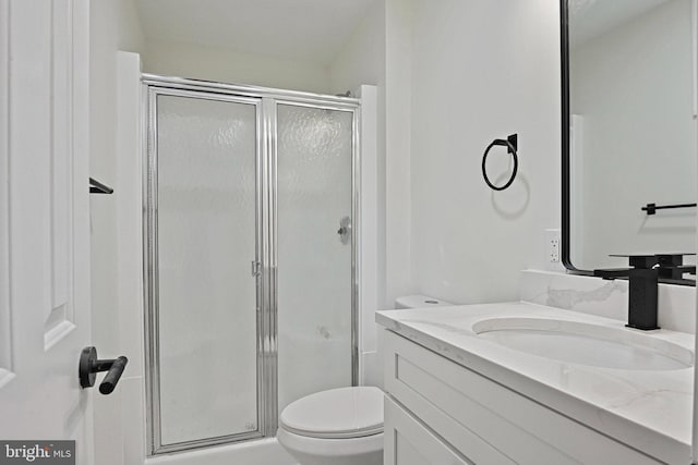 2144 Silentree Dr, Vienna, VA 22182 - full bathroom featuring vanity and a shower stall