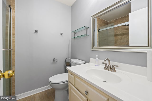 4439 Starling Ct, Woodbridge, VA 22193 - bathroom featuring a stall shower, toilet, vanity, and wood finished floors