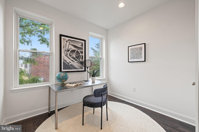823 11th St NE, Washington, DC 20002 - office featuring baseboards, plenty of natural light, and recessed lighting