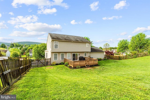 105 Bachtell Cir, Smithsburg, MD 21783 - rear view of house featuring a deck
