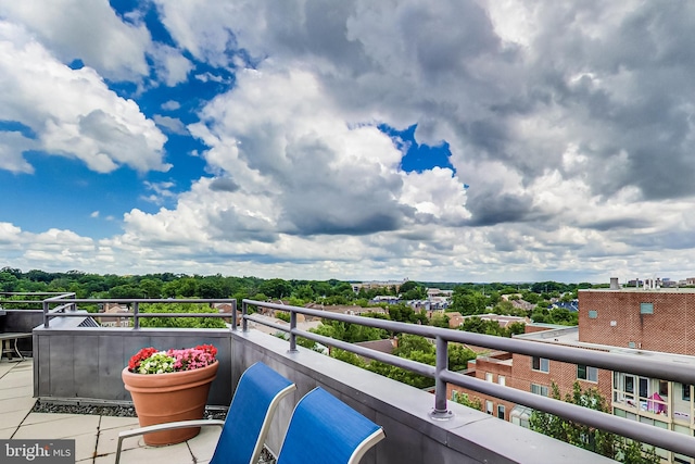 1001 N Vermont St Unit 403, Arlington, VA 22201 - view of balcony