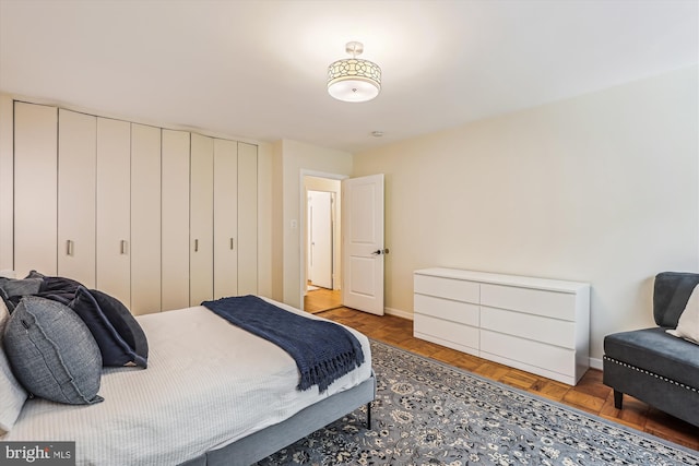 4100 Cathedral Ave NW Unit 818, Washington, DC 20016 - bedroom featuring baseboards