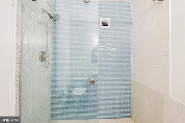 4100 Cathedral Ave NW Unit 818, Washington, DC 20016 - bathroom with a shower stall