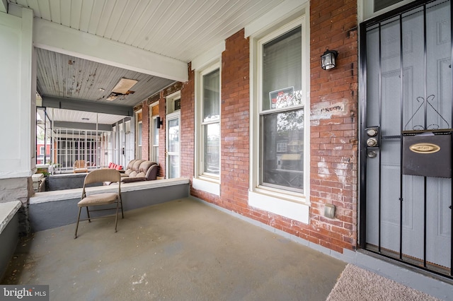 2717 Mosher St, Baltimore, MD 21216 - view of covered porch