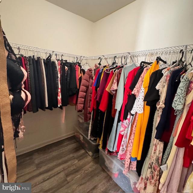 9330 China Grove Ct, Manassas, VA 20110 - spacious closet with wood finished floors