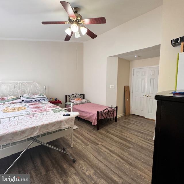 9330 China Grove Ct, Manassas, VA 20110 - bedroom featuring wood finished floors and ceiling fan