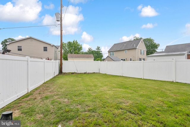 321 Taft St, Bristol, PA 19007 - view of yard