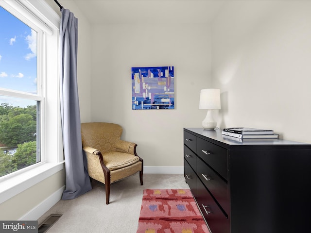 525 Leftwich Ln Unit 78, Annapolis, MD 21401 - living area with light colored carpet and baseboards
