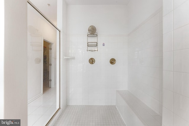 5519 Golden Eagle Rd, Frederick, MD 21704 - full bath with tiled shower and tile patterned floors