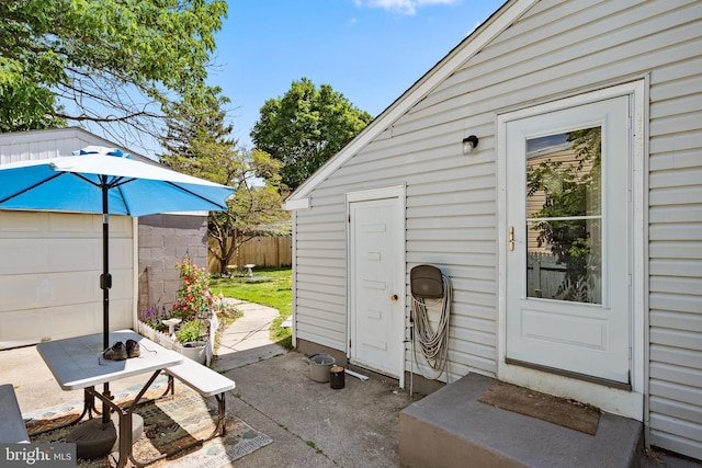449 7th Ave, Lindenwold, NJ 08021 - view of patio with fence