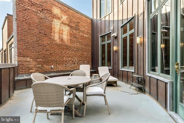 1700 Kalorama Rd NW Unit 310, Washington, DC 20009 - view of patio with outdoor dining area