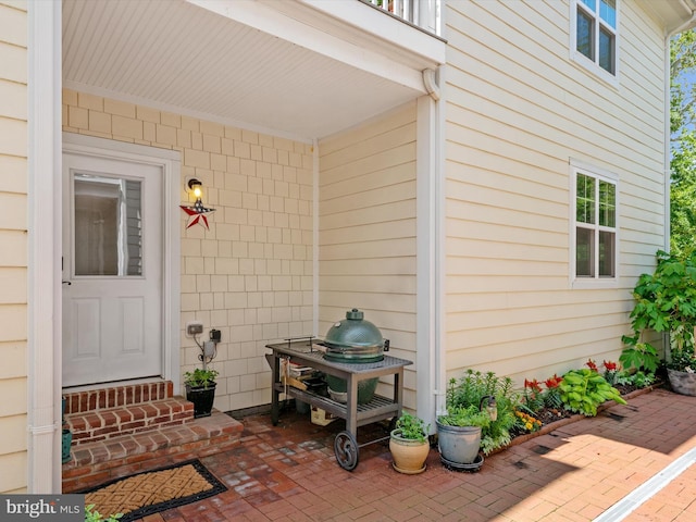 816 Bay Ridge Ave, Annapolis, MD 21403 - property entrance featuring a patio