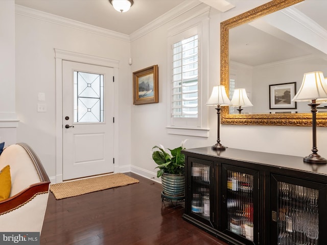 816 Bay Ridge Ave, Annapolis, MD 21403 - entryway with wood finished floors, baseboards, and crown molding