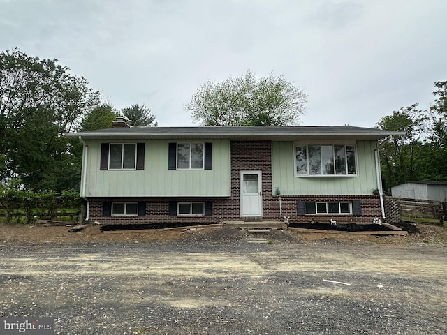 1604 Old New Windsor Rd, New Windsor, MD 21776 - split foyer home featuring brick siding