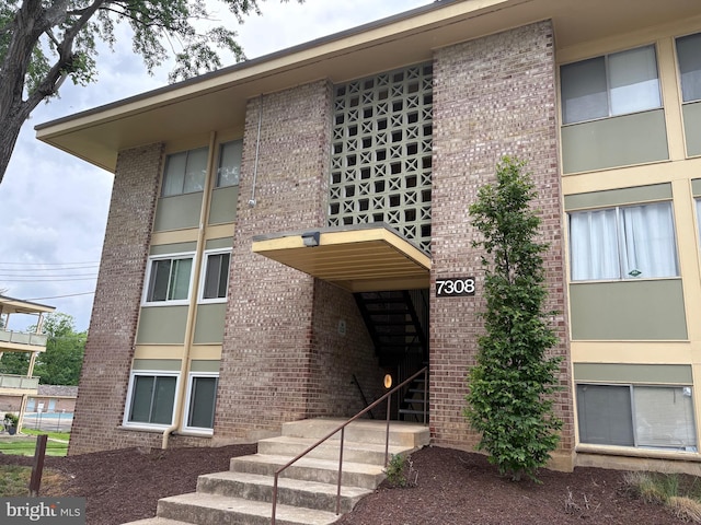 7308 Donnell Pl Unit B-1, District Heights, MD 20747 - view of property with stairs