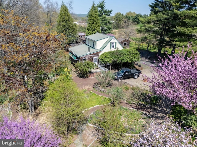 aerial view of property and surrounding area