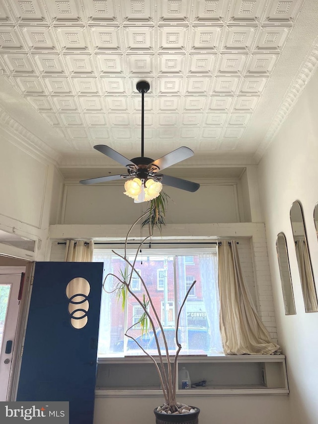 2947 W Girard Ave, Philadelphia, PA 19130 - detailed view of ceiling fan and an ornate ceiling