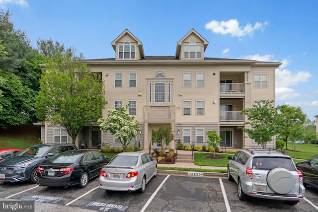 9150 Gracious End Ct Unit 104, Columbia, MD 21046 - view of property featuring uncovered parking